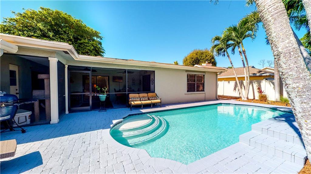 Sugar Pond Manor Wellingt - Residential