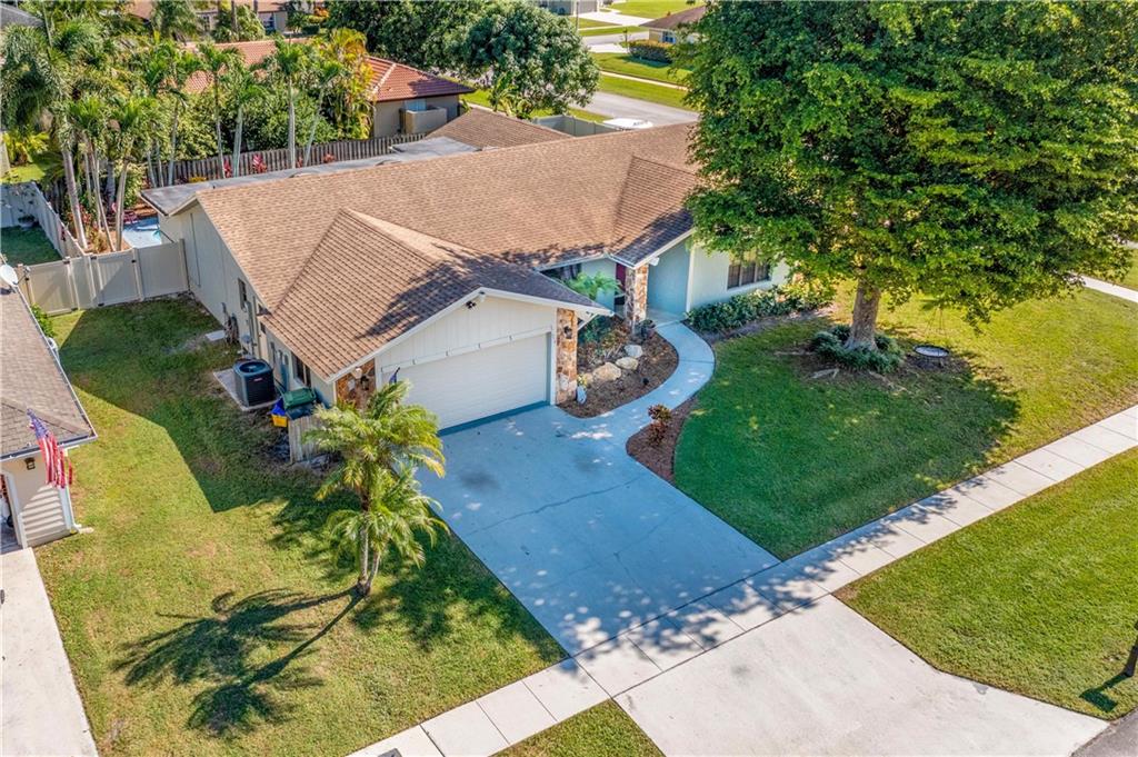 Sugar Pond Manor Wellingt - Residential