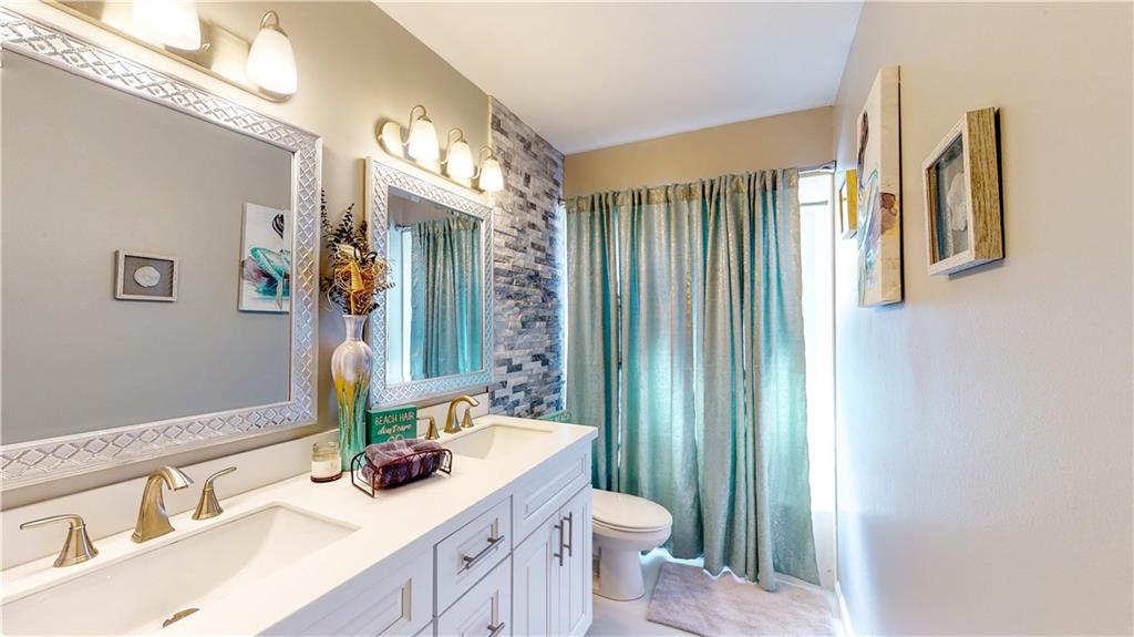 Sugar Pond Manor Wellingt - Residential
