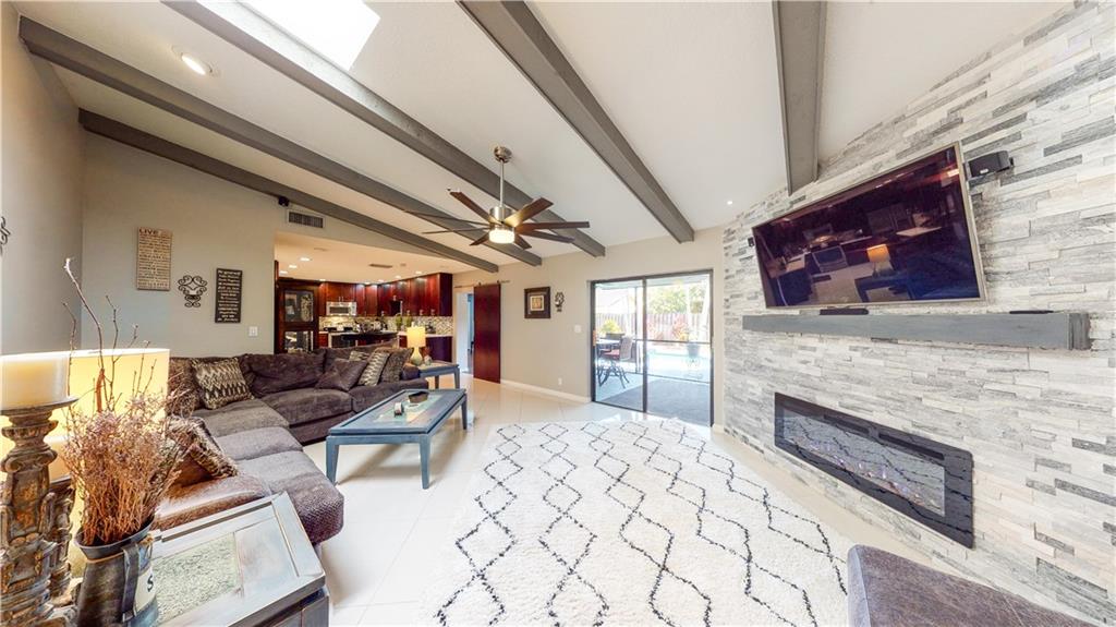 Sugar Pond Manor Wellingt - Residential