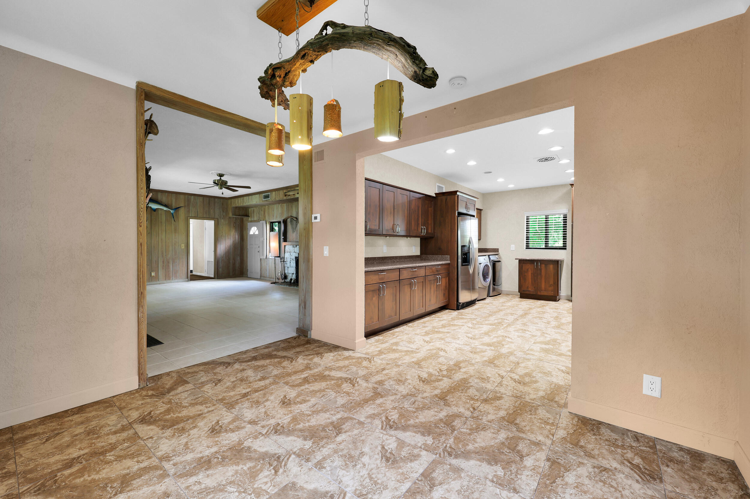 HAL S THOMAS RESUBDIVISION OF LOTS - Residential