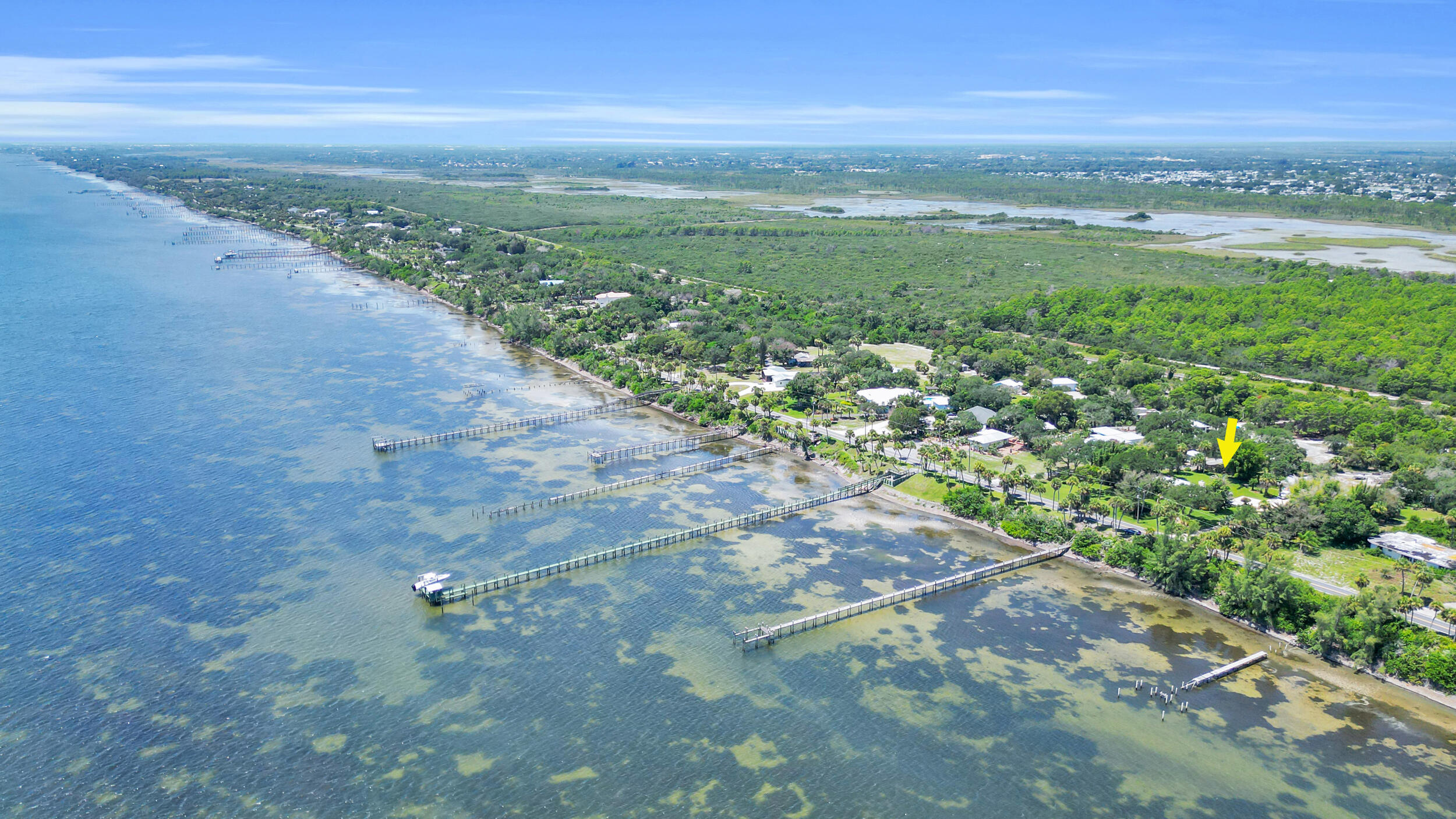 HAL S THOMAS RESUBDIVISION OF LOTS - Residential
