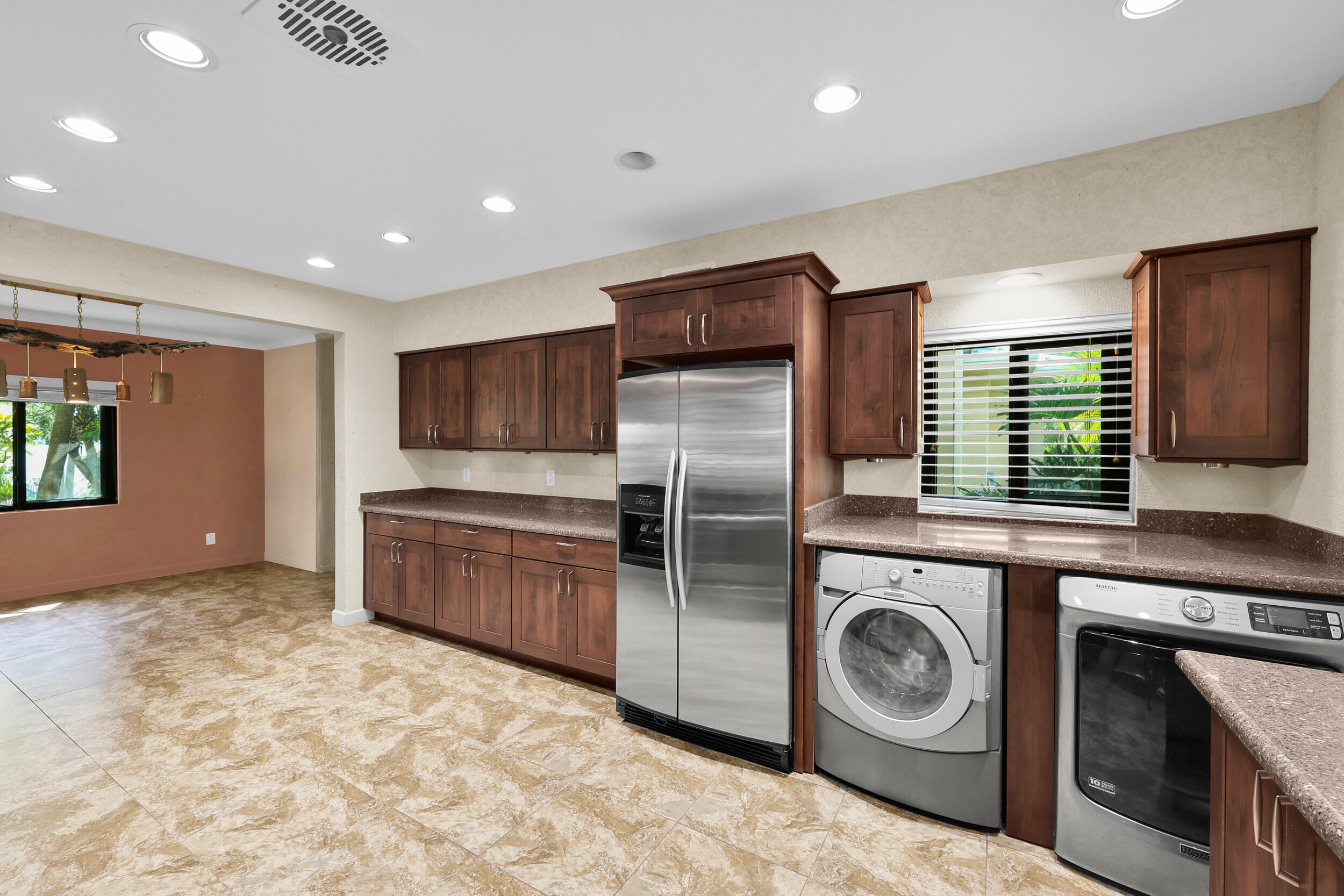 HAL S THOMAS RESUBDIVISION OF LOTS - Residential