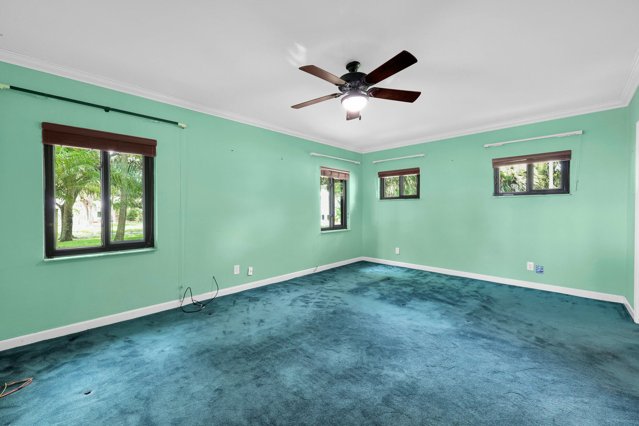 HAL S THOMAS RESUBDIVISION OF LOTS - Residential