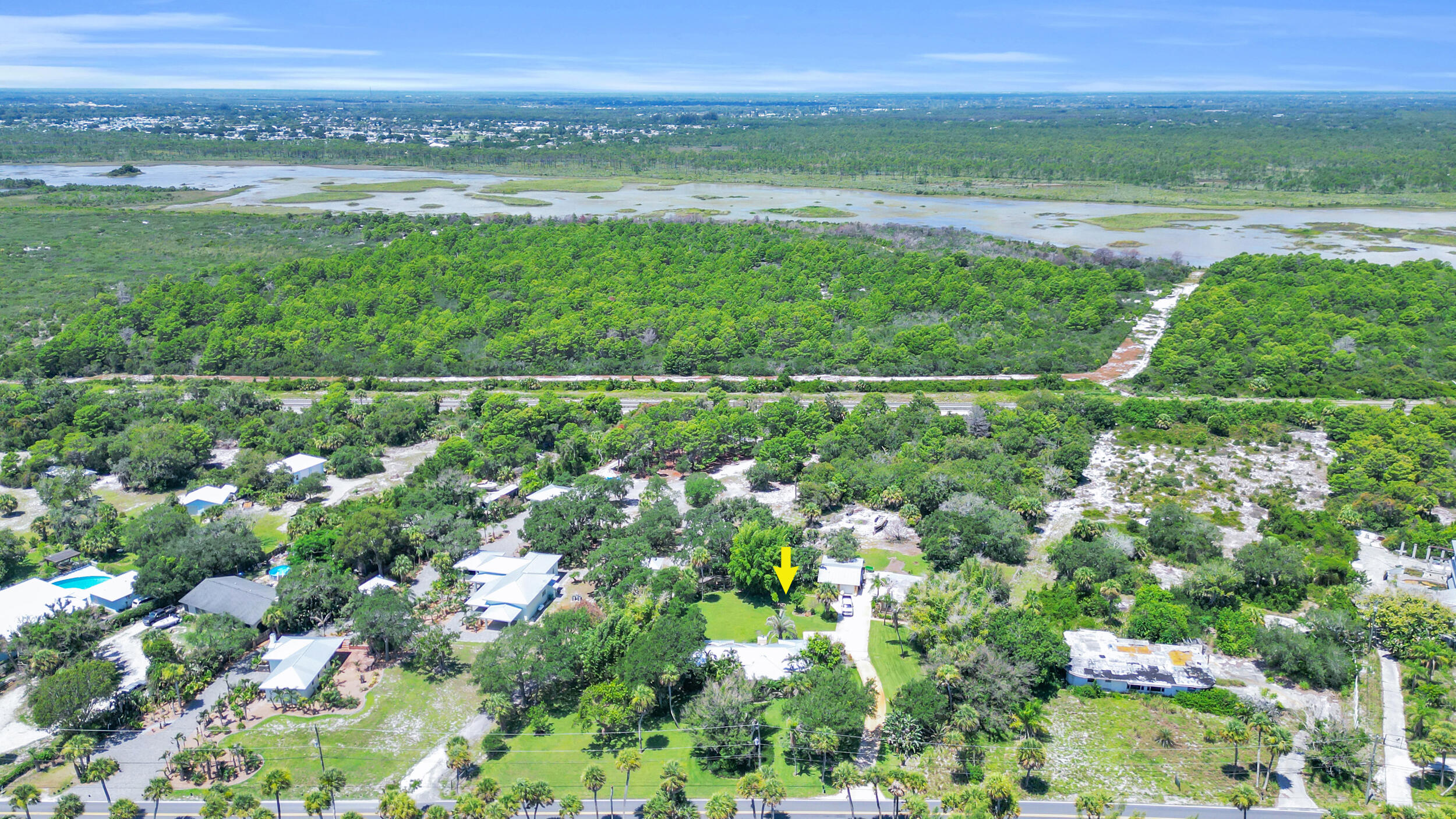 HAL S THOMAS RESUBDIVISION OF LOTS - Residential