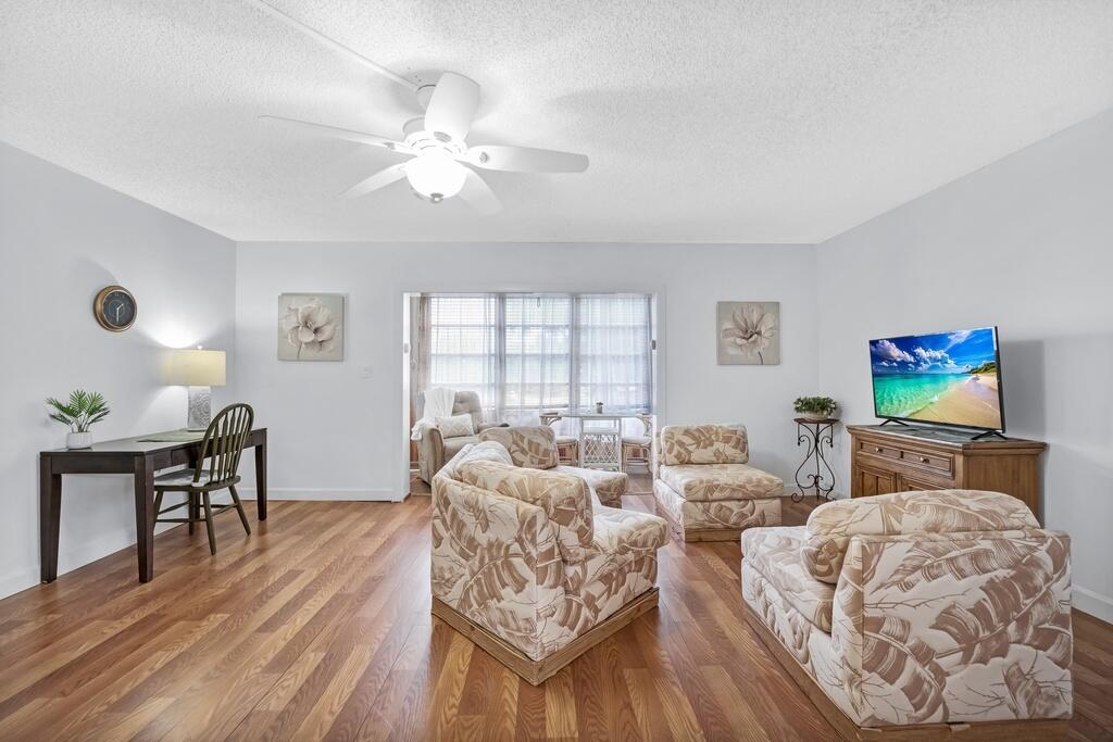 OAKBROOK IV V VI VII CONDO - Residential