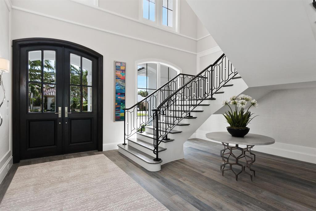 ROYAL PALM YACHT & COUNTRY CLUB - Residential
