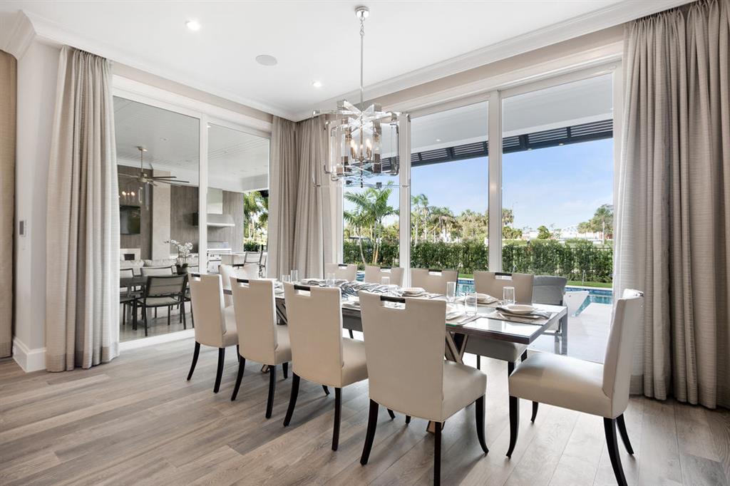 ROYAL PALM YACHT & COUNTRY CLUB - Residential