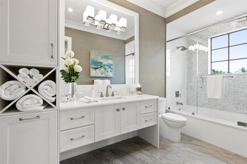 ROYAL PALM YACHT & COUNTRY CLUB - Residential