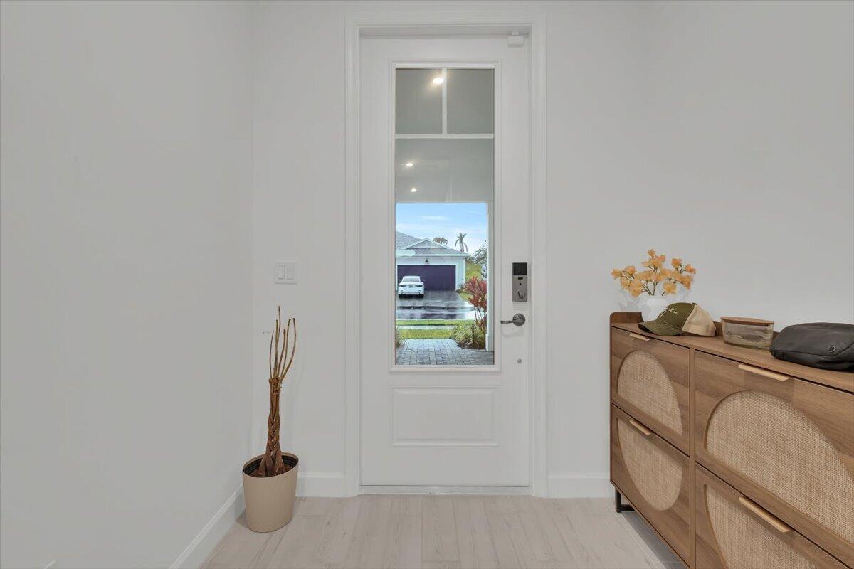 CADENCE PHASE III - Residential Lease