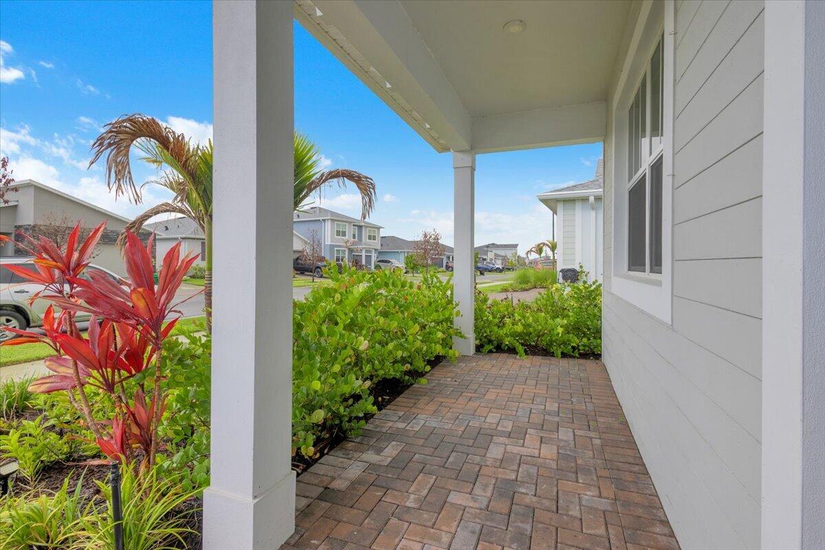 CADENCE PHASE III - Residential Lease