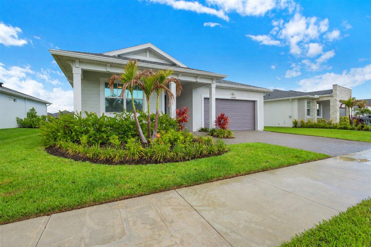 Beautiful 3-bedroom, 2-bath home built in 2024 in a desirable Cadence gated community. This modern home features an open-concept layout, impact windows, a custom closet system, and a private fenced backyard with a peaceful lake view. Conveniently located near shopping, dining, and major highways. Owner is willing to consider a minimum 6-month lease. Move-in ready!