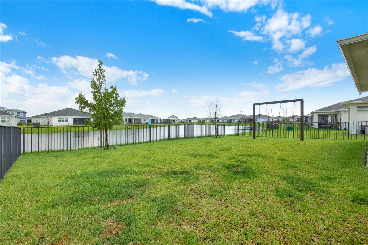 CADENCE PHASE III - Residential Lease