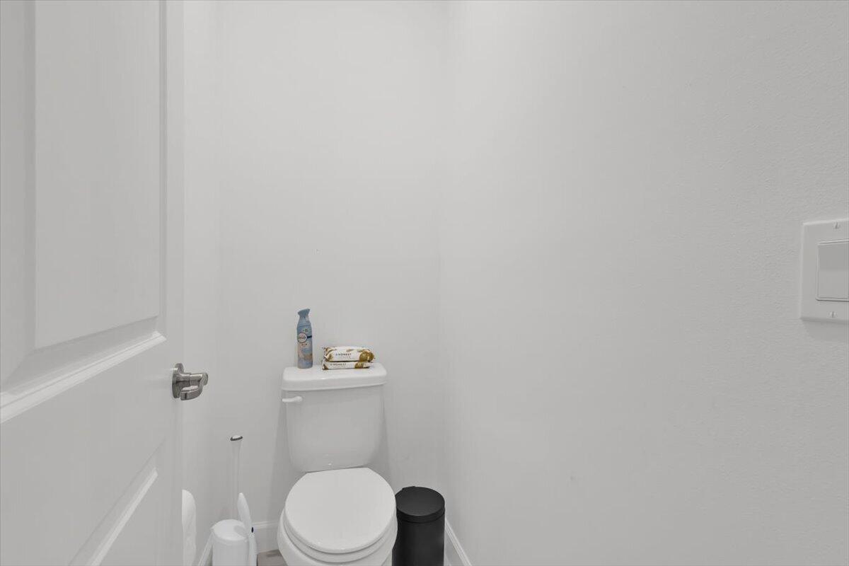 CADENCE PHASE III - Residential Lease