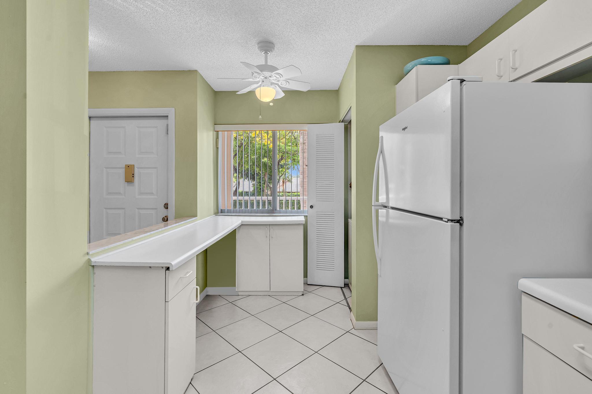 WELDON CONDOMINIUM I - Residential