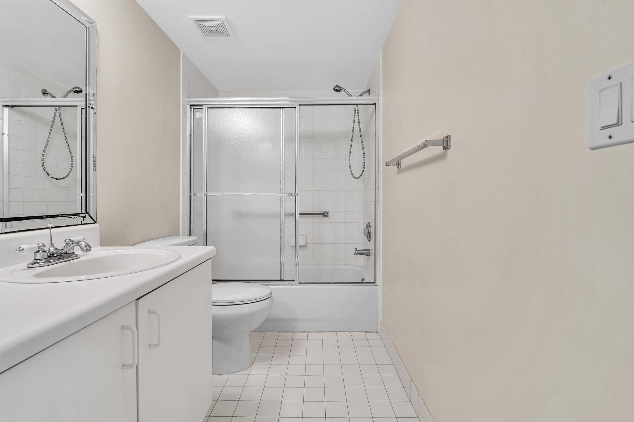 WELDON CONDOMINIUM I - Residential