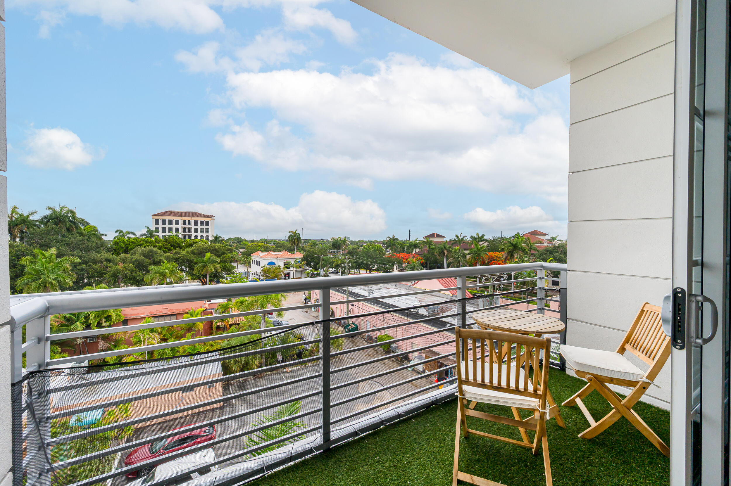 TOWER 155 CONDO - Residential