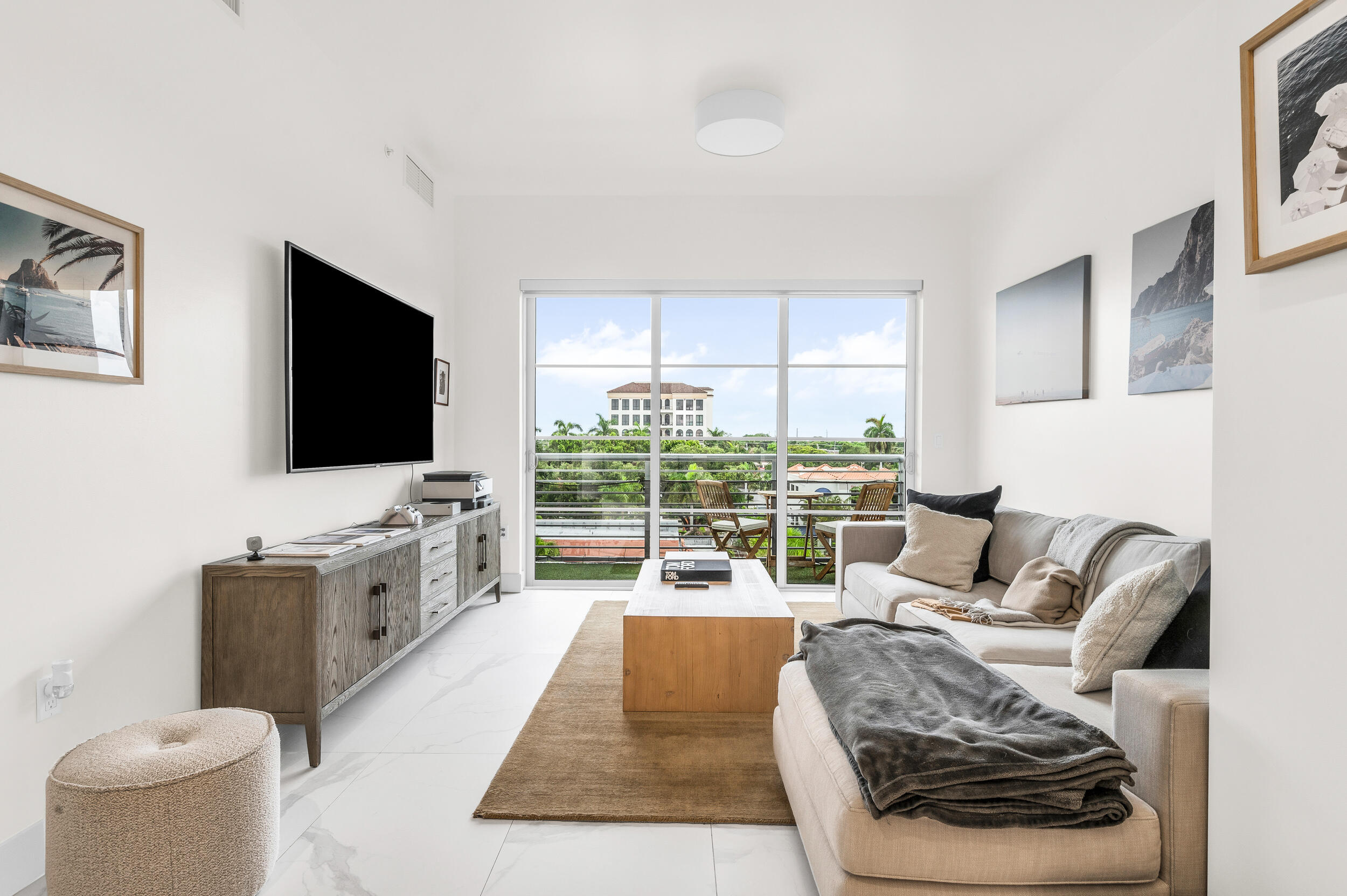 TOWER 155 CONDO - Residential
