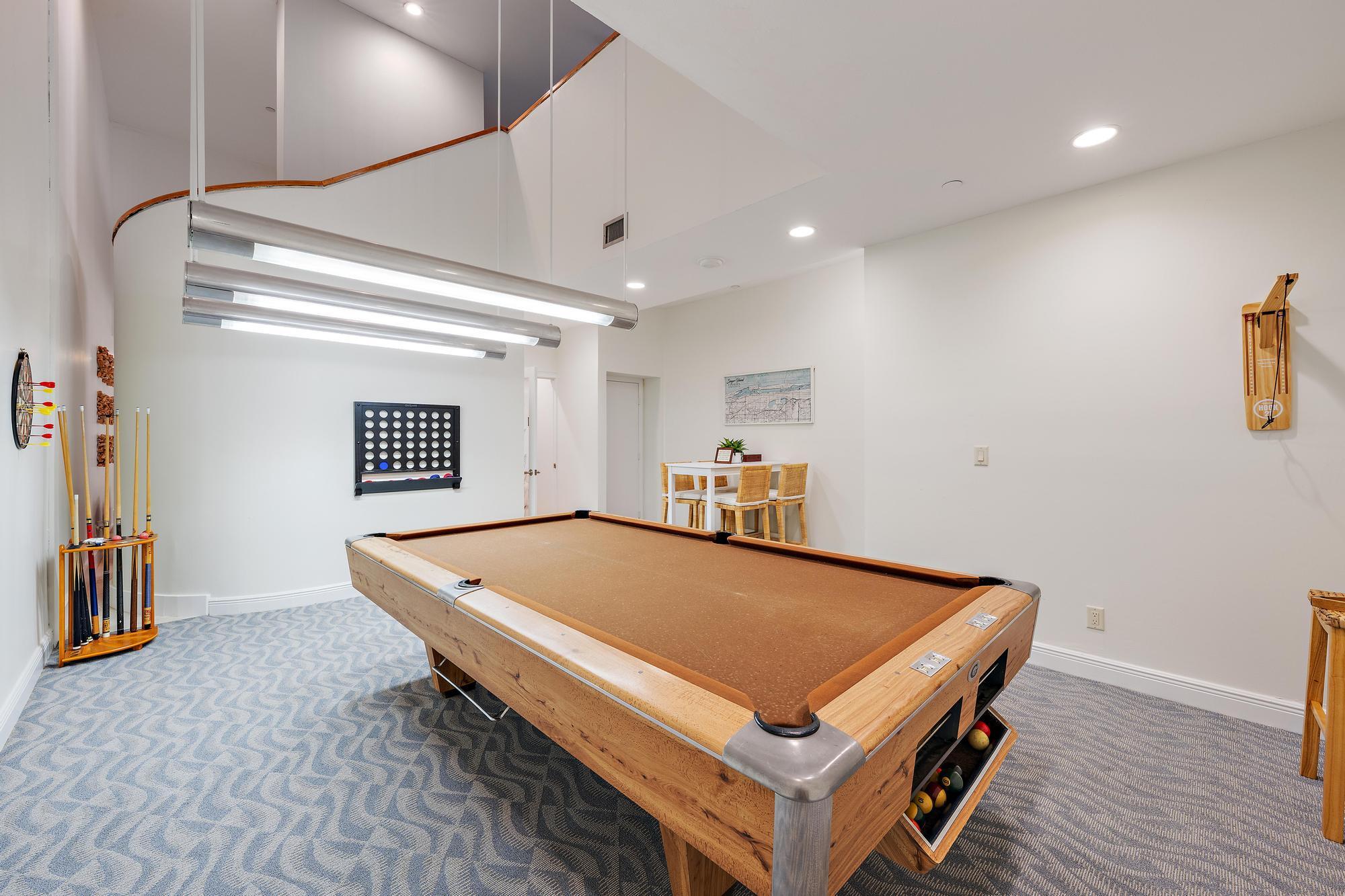 CAPRI OF SINGER ISLAND CONDO - Residential