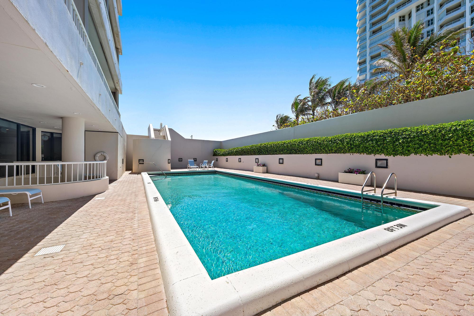 CAPRI OF SINGER ISLAND CONDO - Residential