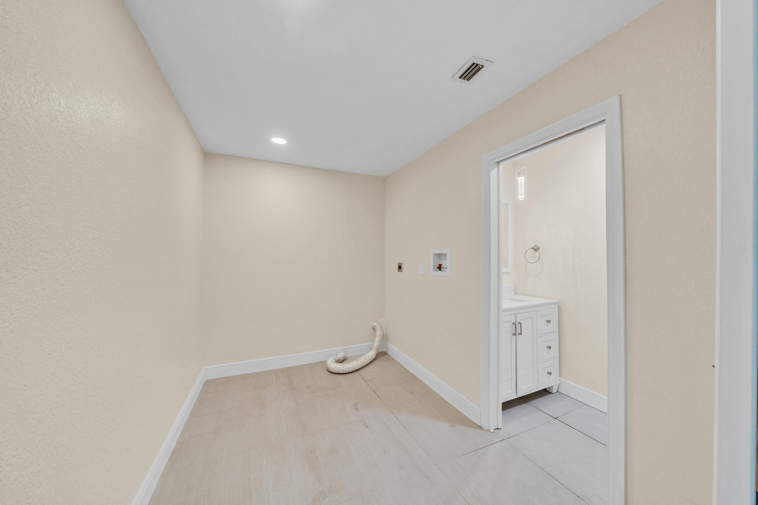 B C J PLAT - Residential