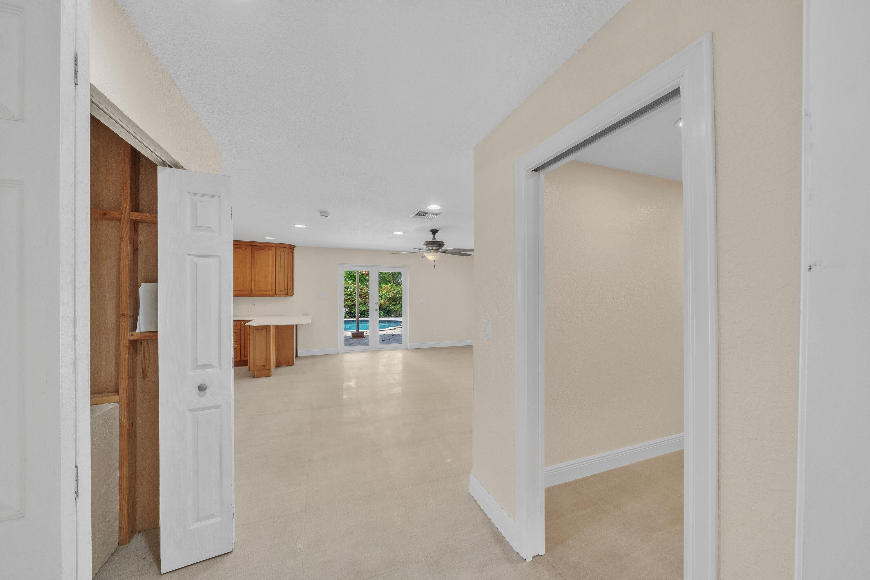 B C J PLAT - Residential