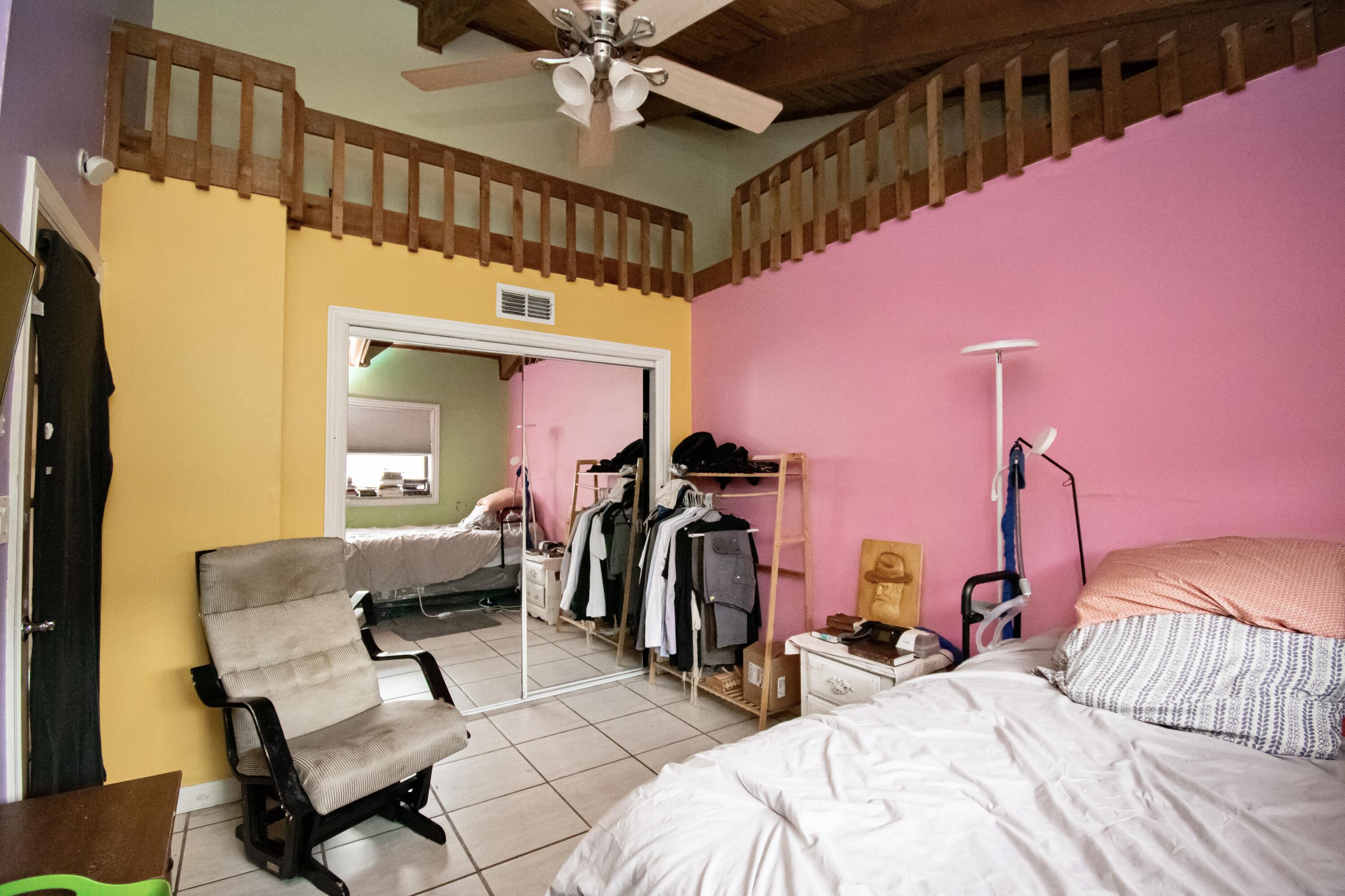 AMBERWOODS OF BOCA 1ST ADD - Residential