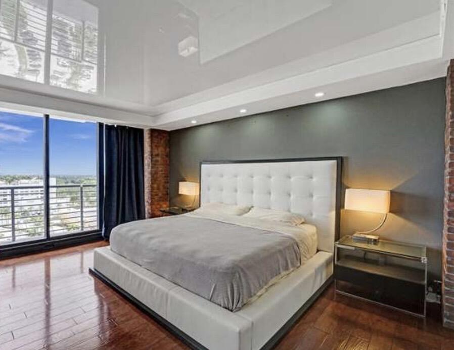 HOME TOWER CONDO - Residential