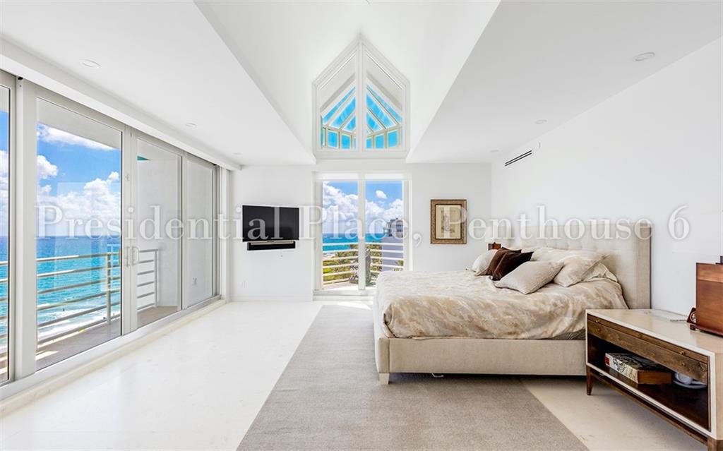 PRESIDENTIAL PLACE - Residential