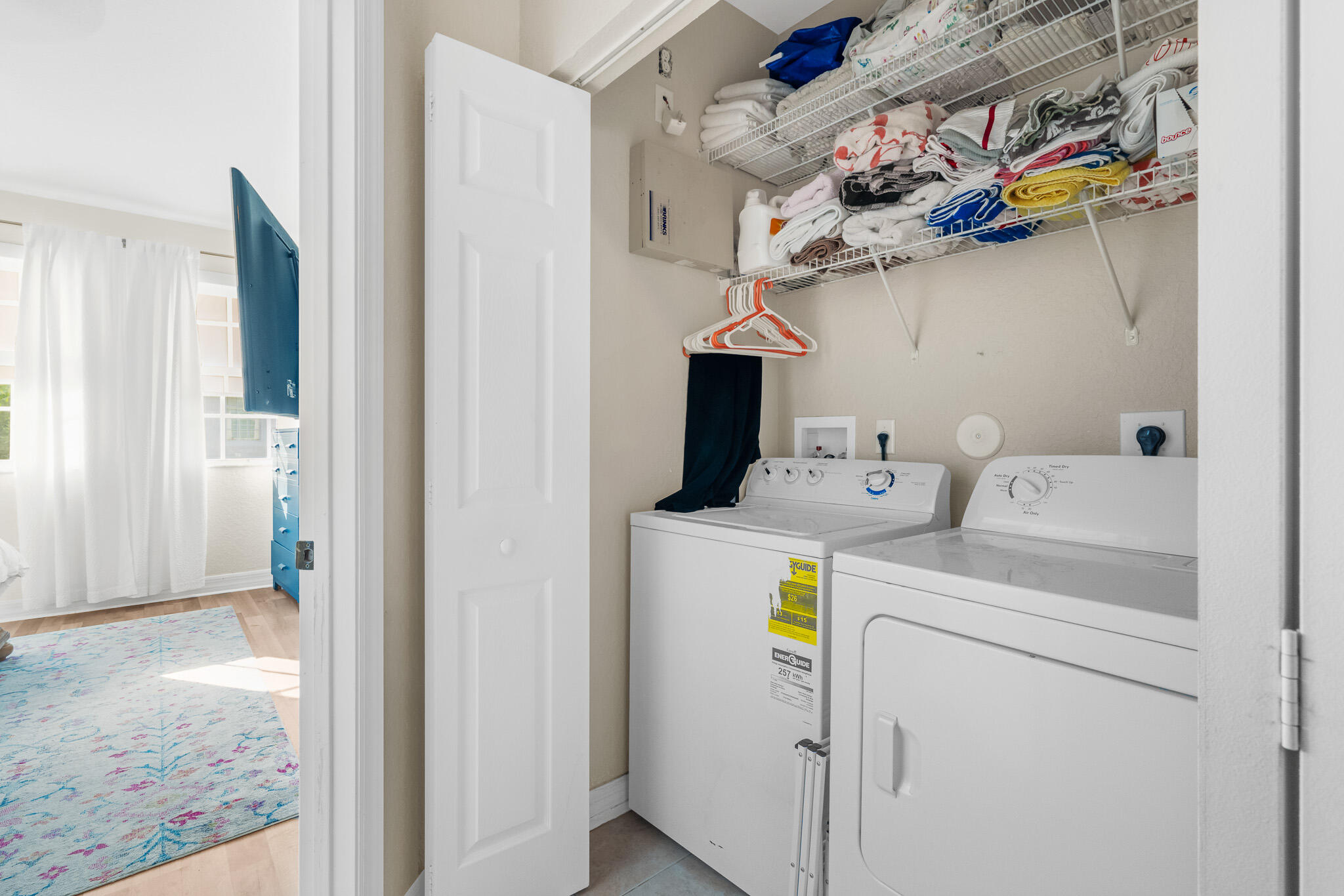 OCEAN CAY - Residential Lease