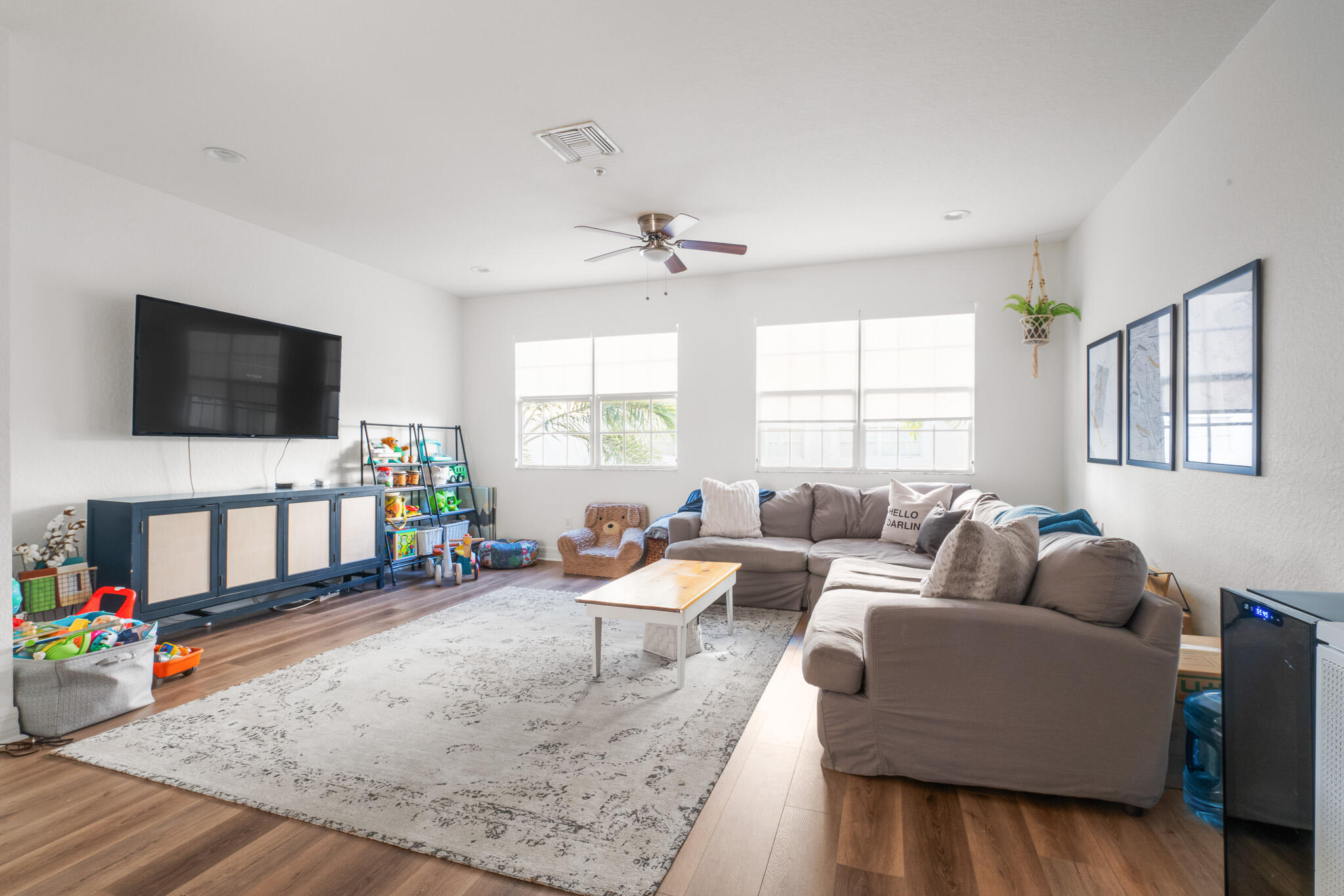 OCEAN CAY - Residential Lease
