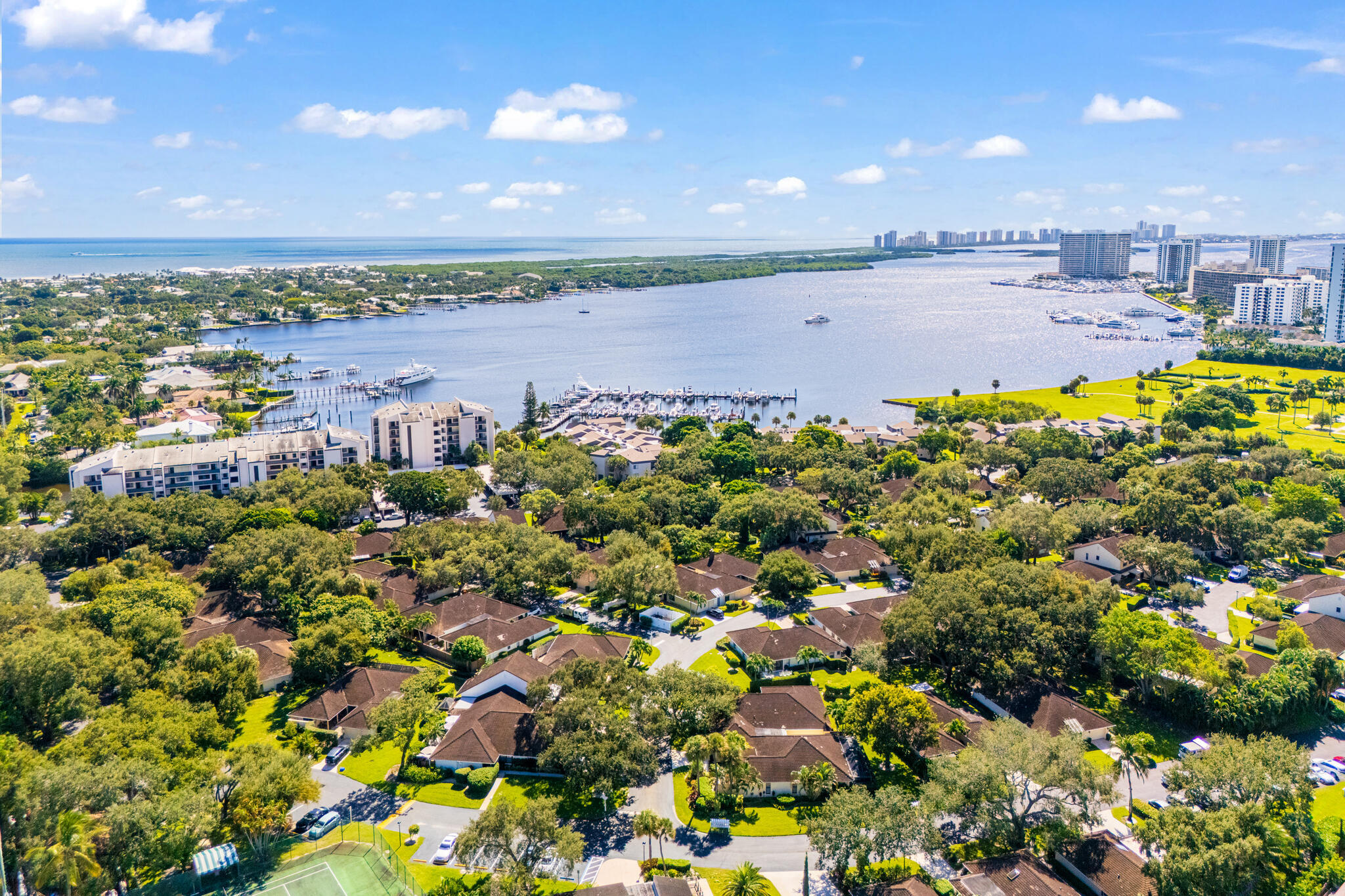 TWELVE OAKS CONDO - Residential