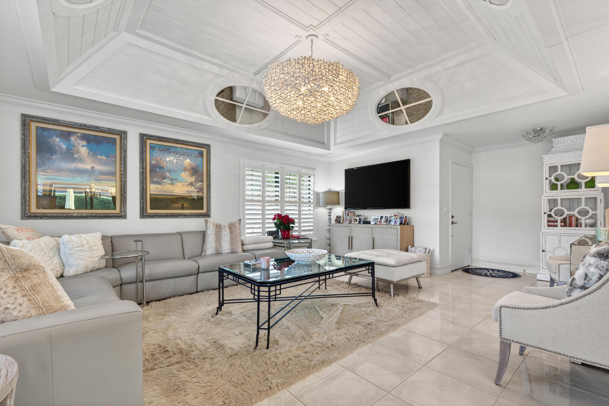 TWELVE OAKS CONDO - Residential
