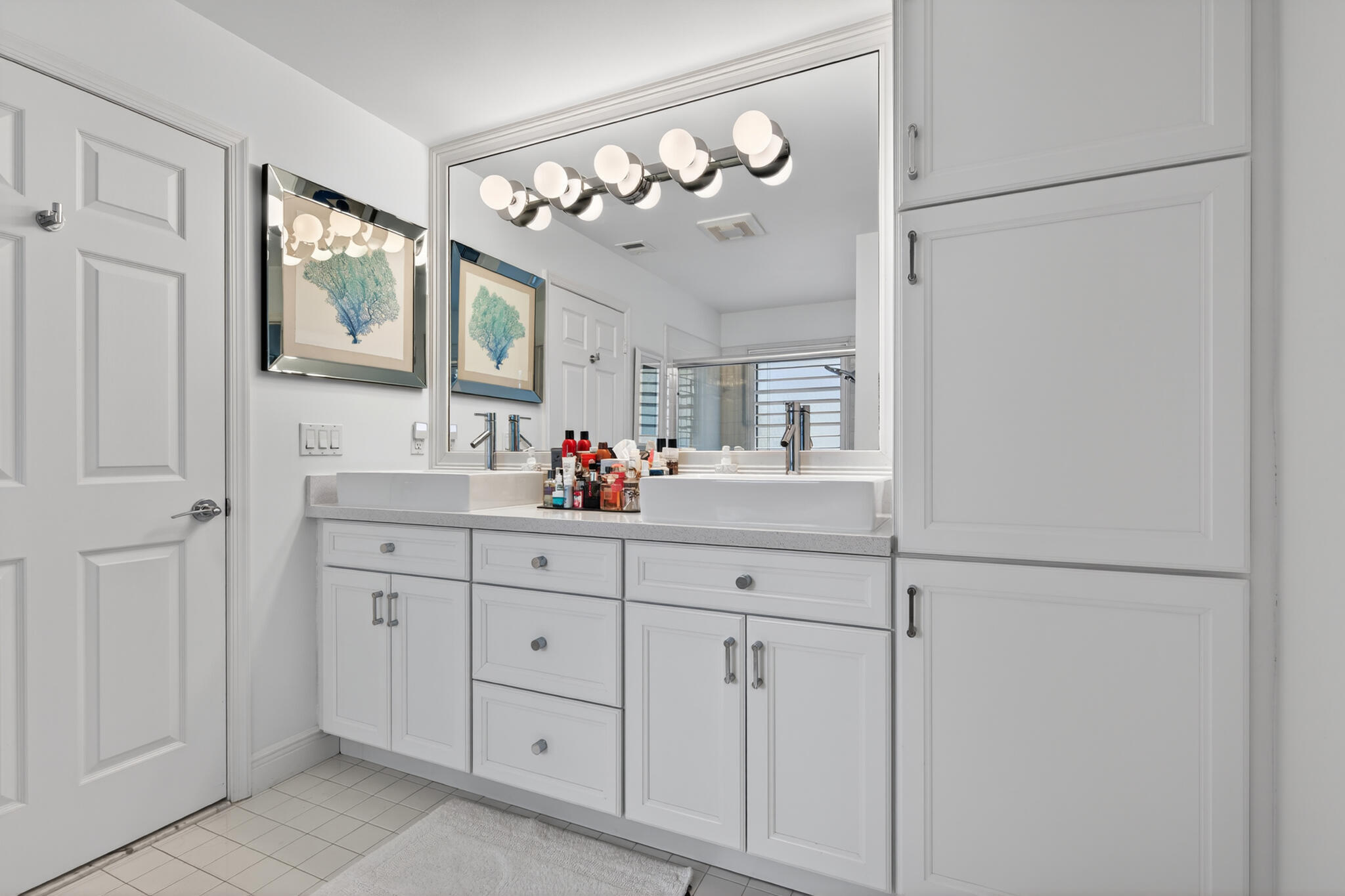 TWELVE OAKS CONDO - Residential