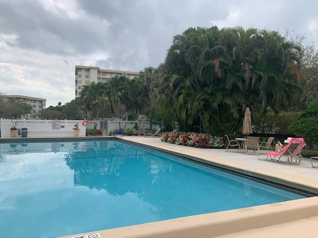 NO 117 PALM-AIRE COUNTRY CLUB - Residential Lease