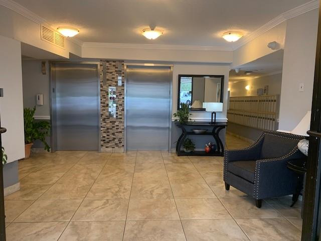 NO 117 PALM-AIRE COUNTRY CLUB - Residential Lease