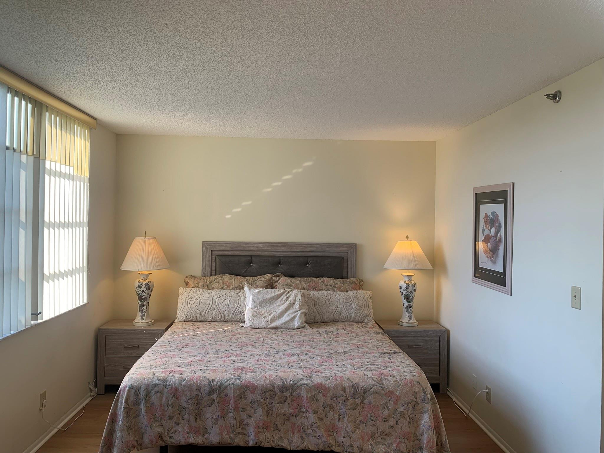 NO 117 PALM-AIRE COUNTRY CLUB - Residential Lease