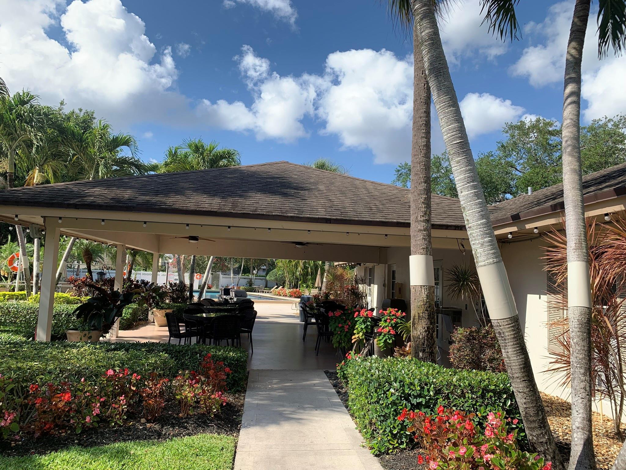 NO 117 PALM-AIRE COUNTRY CLUB - Residential Lease