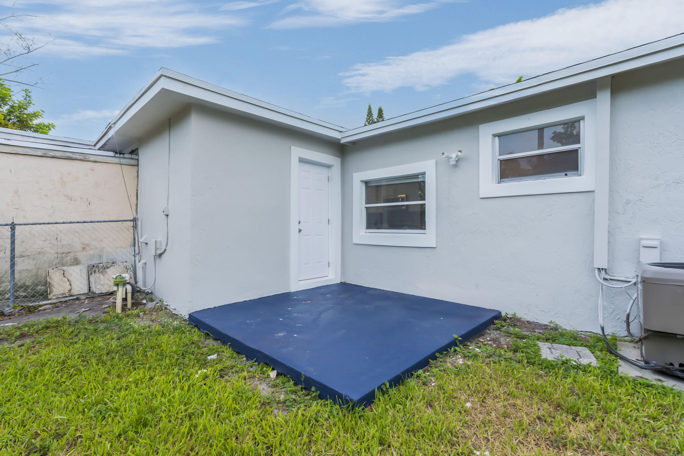 SPRINGBANK PARK SEC 2 - Residential