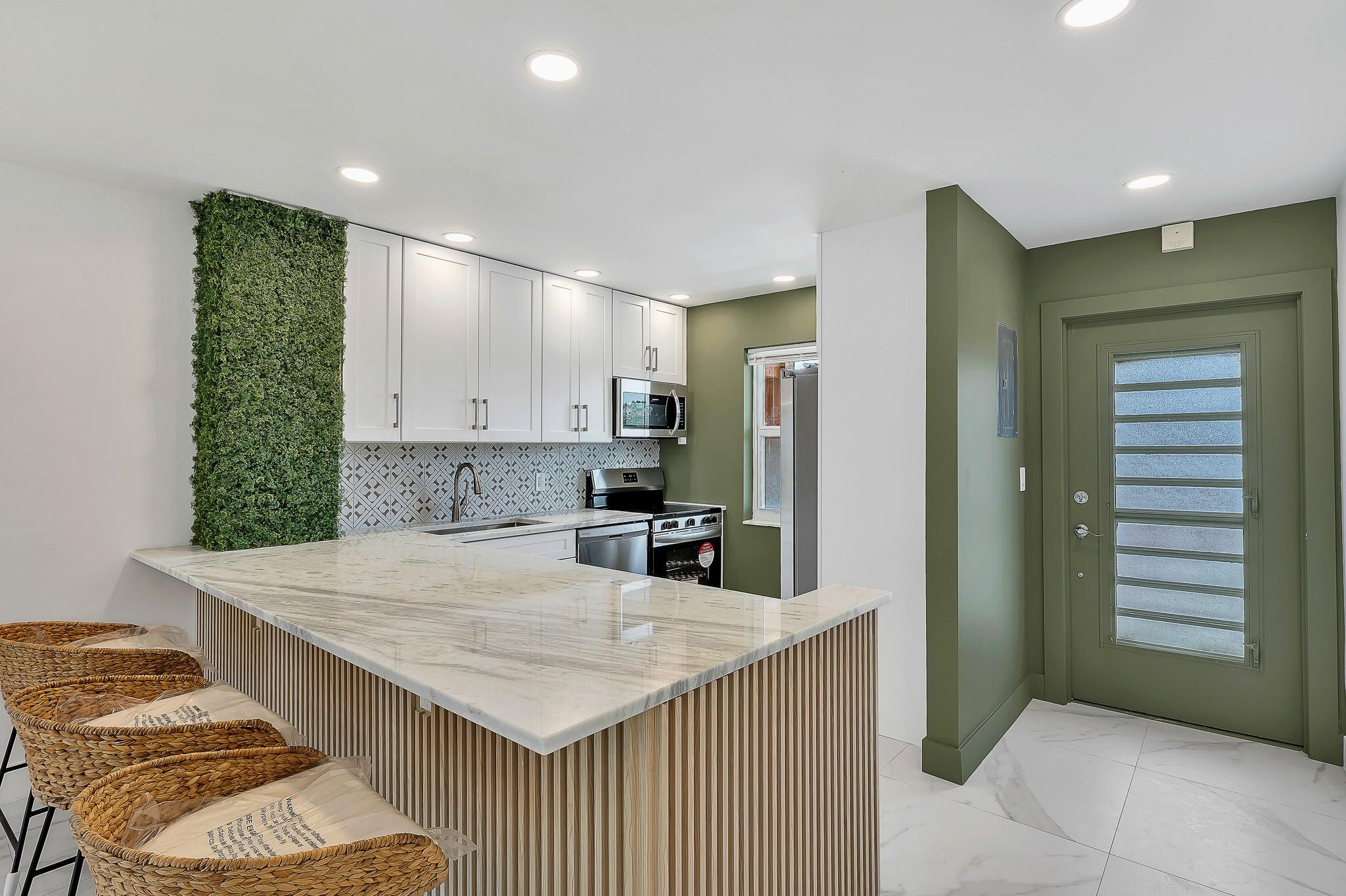 SANDLEFOOT SOUTH - Residential