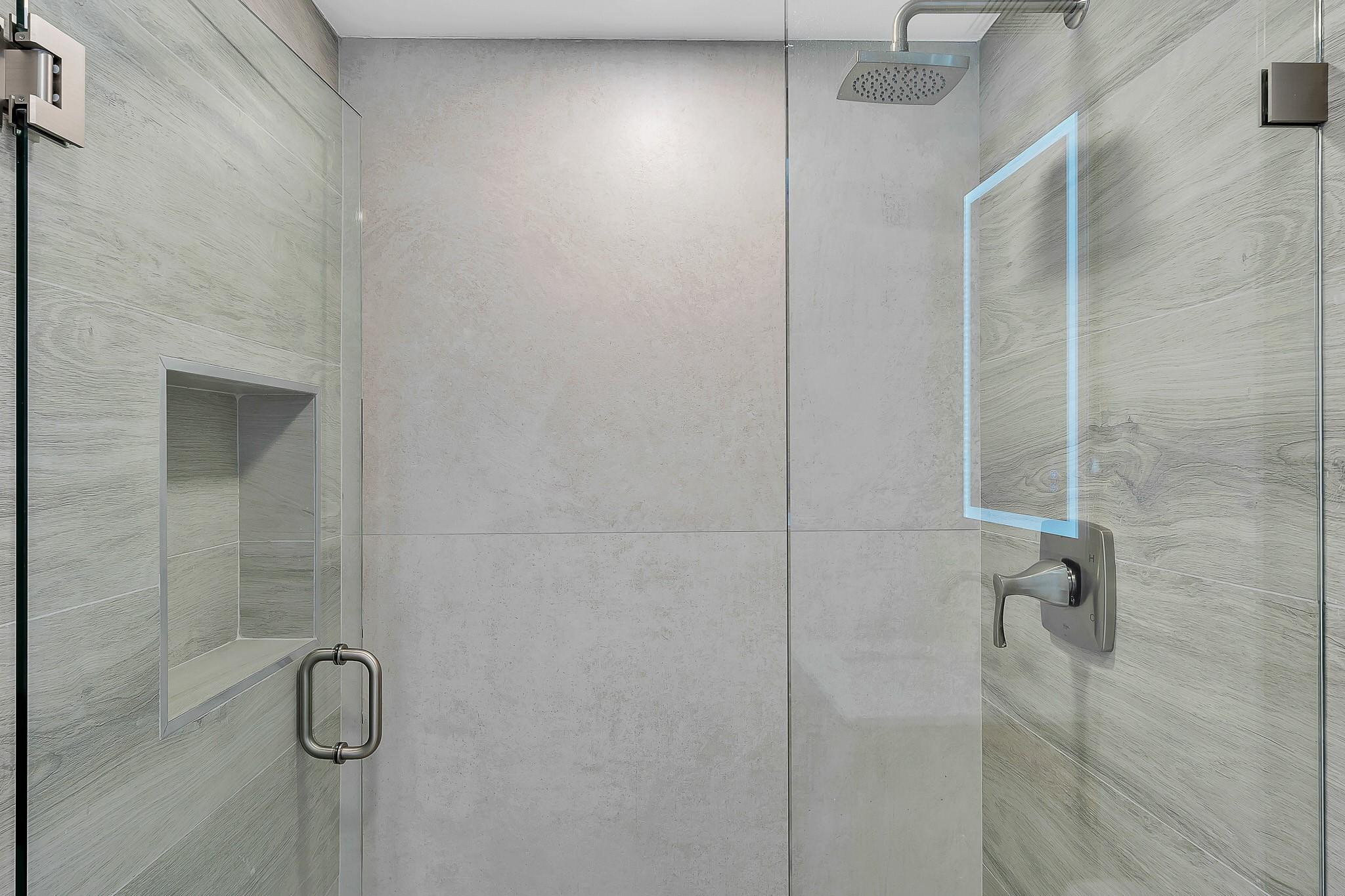 SANDLEFOOT SOUTH - Residential
