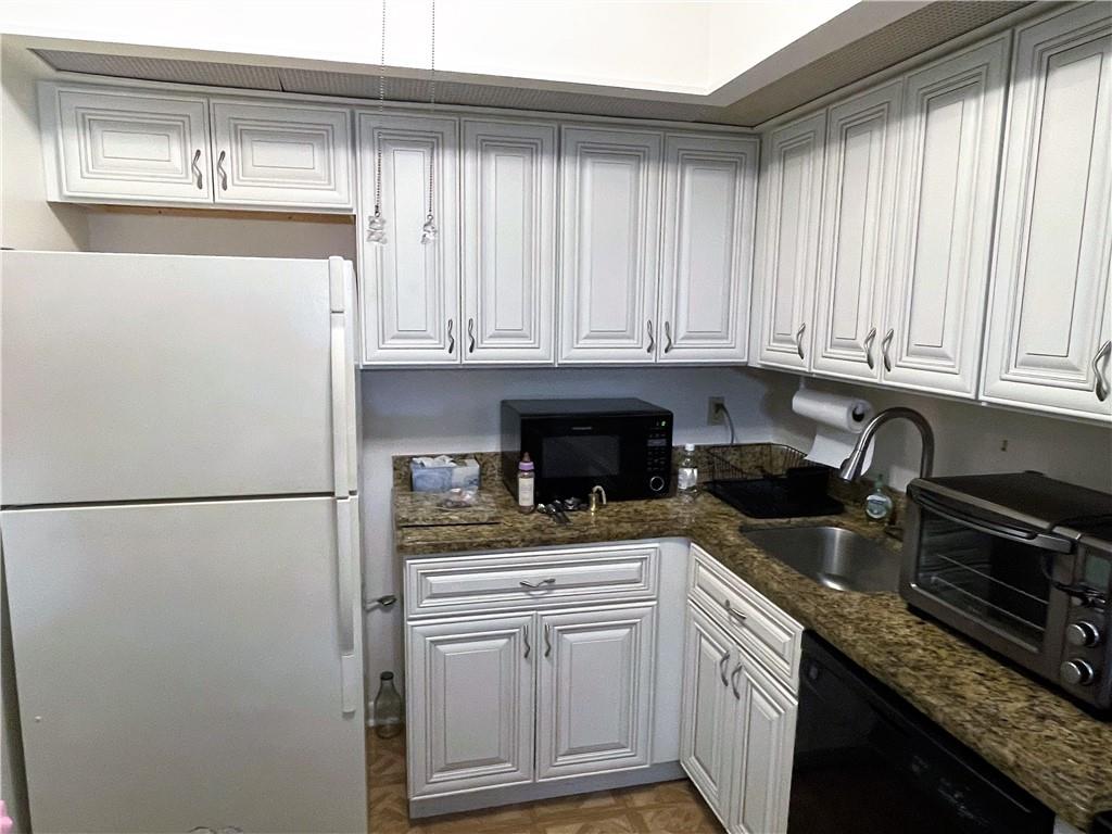 Kings Point - Residential
