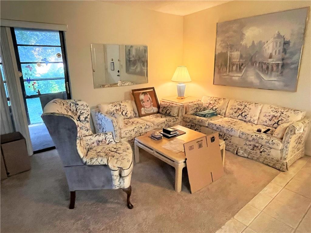 2 Bedroom 2 Bath Convertible.   Glass Enclosed Terrace.  Kitchen upgraded with Granite Counters.  Gated quiet subdivision with many amenities.  Kings Point is the premier over 55 communities in Broward County.  Courtesy bus stops at door to the massive Clubhouse, shopping, doctors and more.  One person must be over age 55 and no children under 18.   LEASING permitted from DAY ONE, No waiting to Rent.  Great for investors.