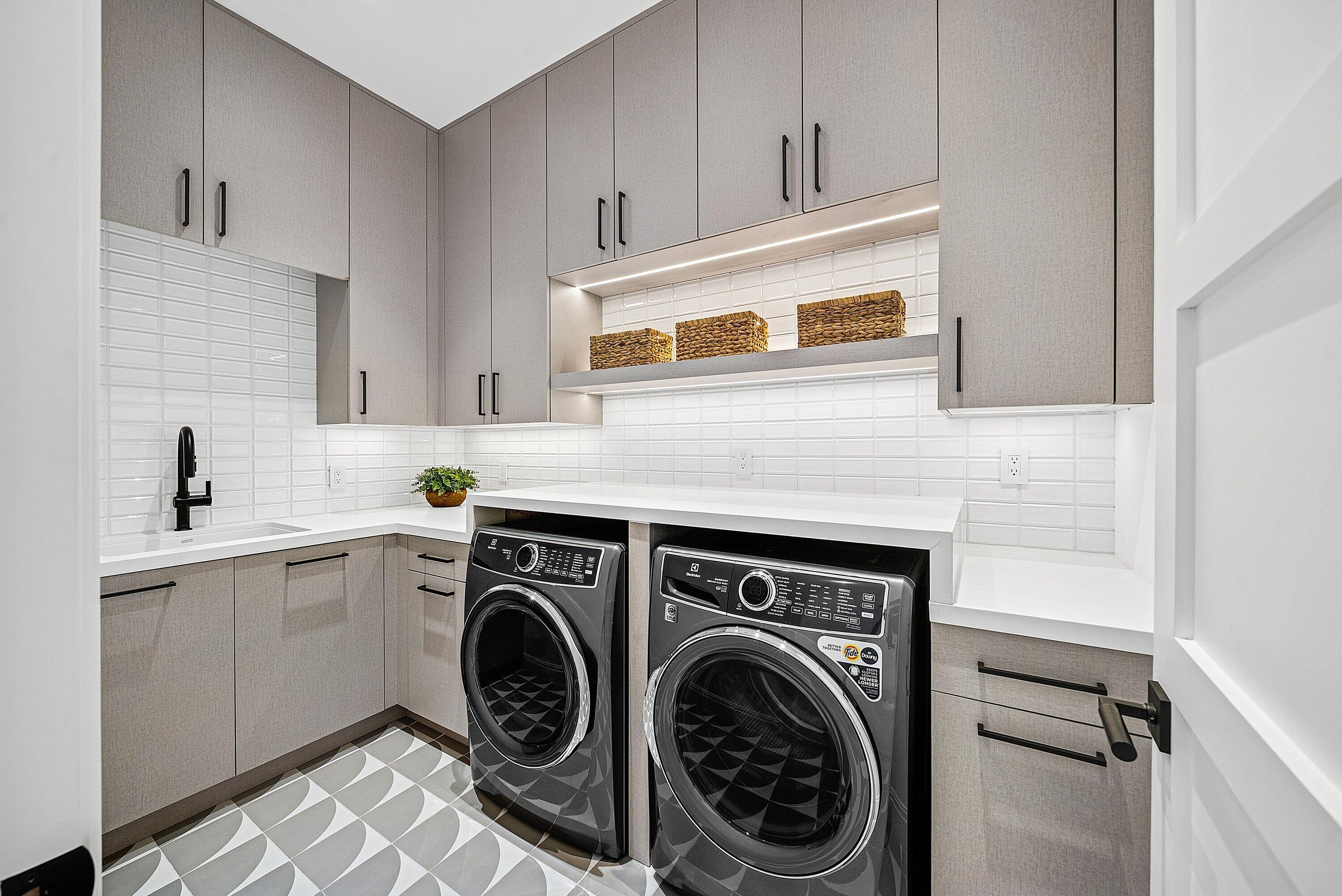 Grove Estates - Residential