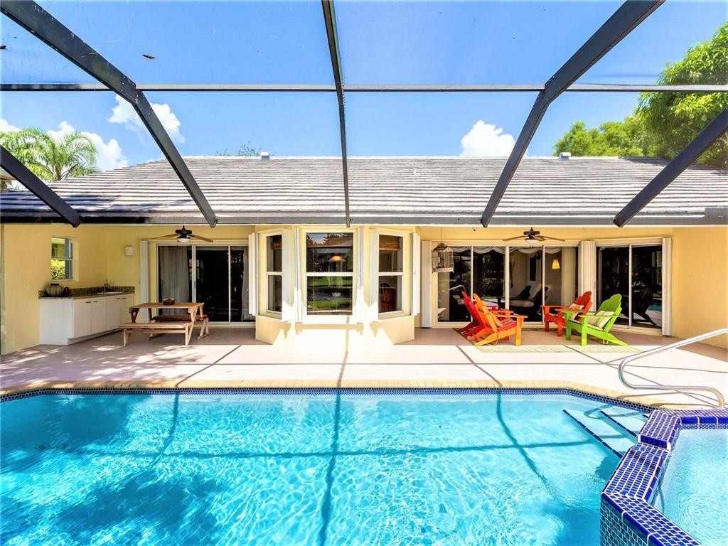 SUNSET SPRINGS - Residential Lease