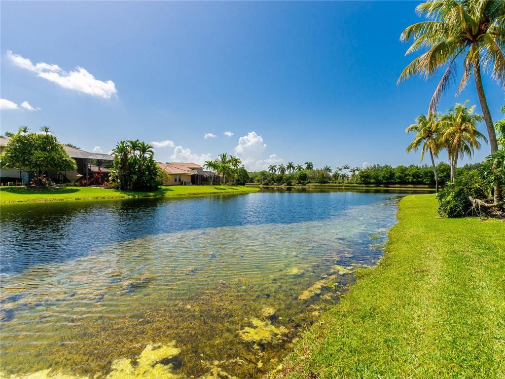 SUNSET SPRINGS - Residential Lease
