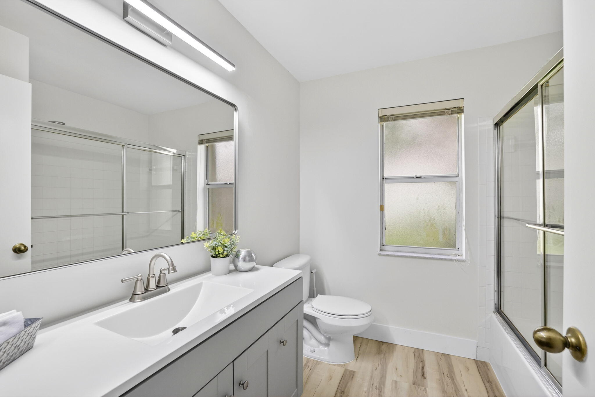 SUNSET SPRINGS - Residential Lease