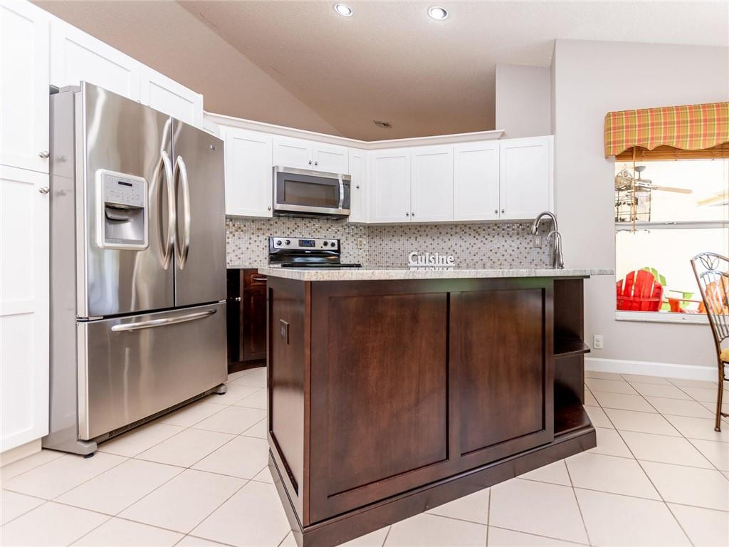 SUNSET SPRINGS - Residential Lease