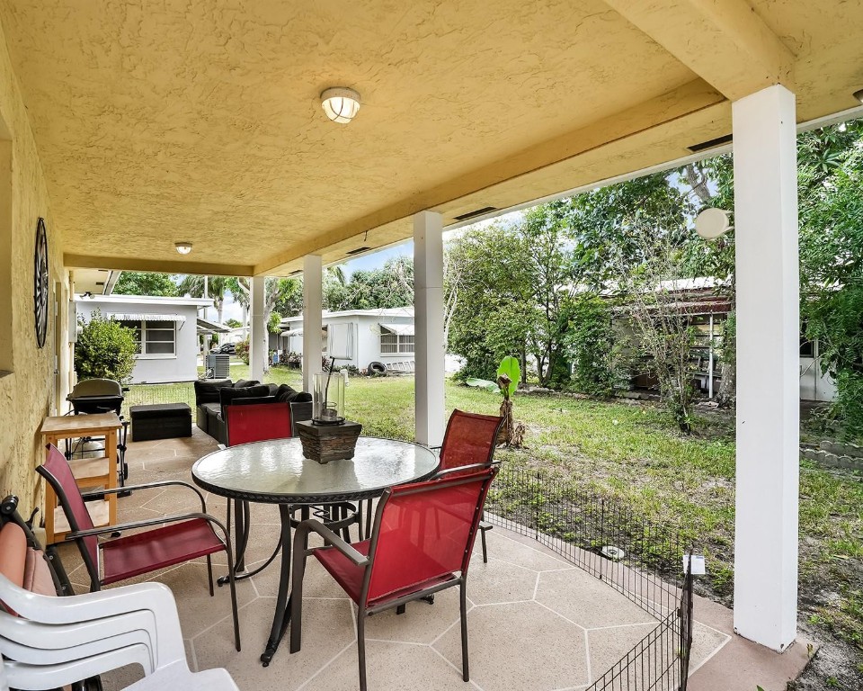 Mainlands Of Tamarac Lake - Residential