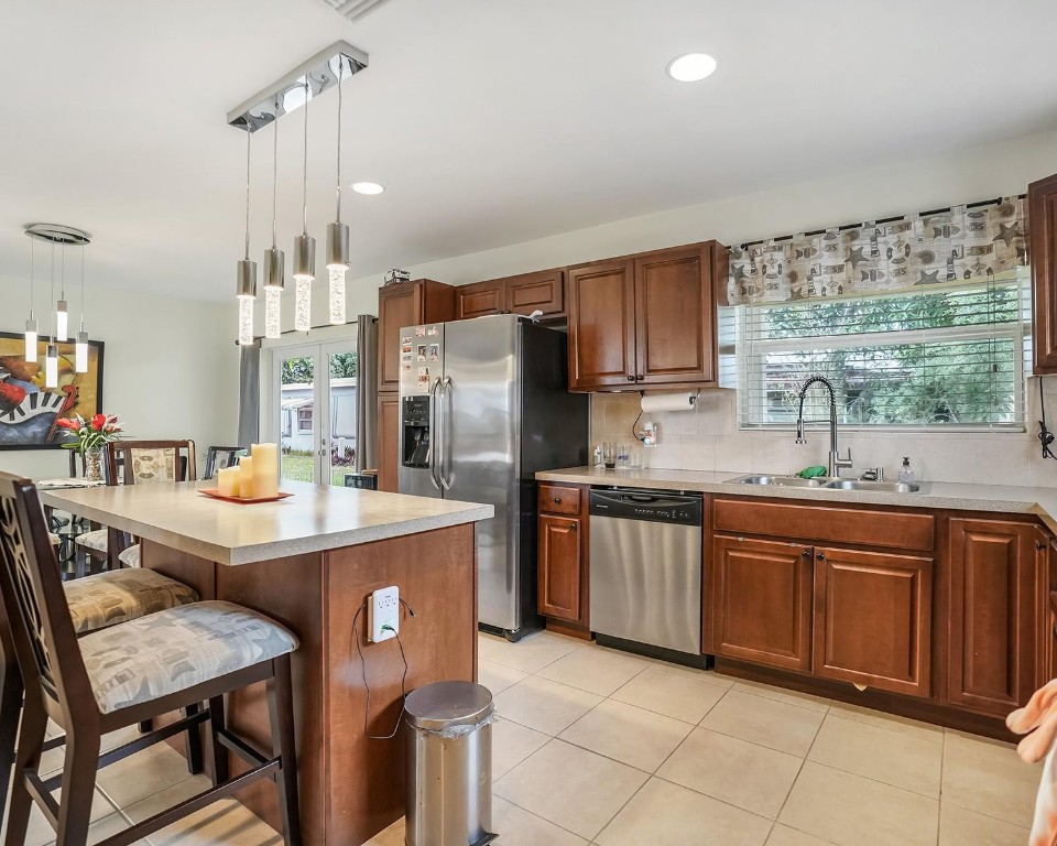 Mainlands Of Tamarac Lake - Residential